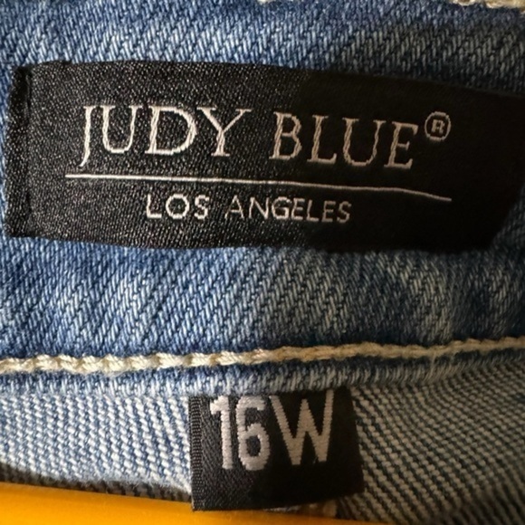 JUDY BLUE Los Angeles 16w high rise straight fit light wash distressed jeans EUC - Picture 12 of 16